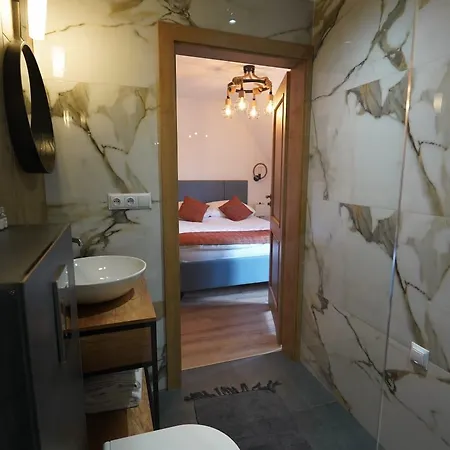 Stara Plebania Ponice