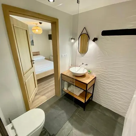 Stara Plebania * Ponice